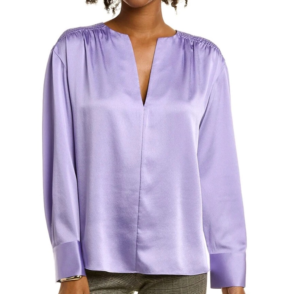 Vince Women's Long Sleeve Slit Neck Top sz M NWOT $375 Lilac NWOT